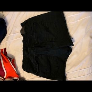 Black American eagle Jean shorts